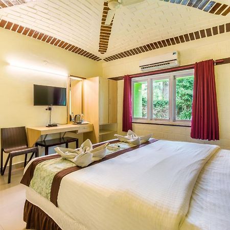 Casa Holiday Resorts Араку Екстериор снимка
