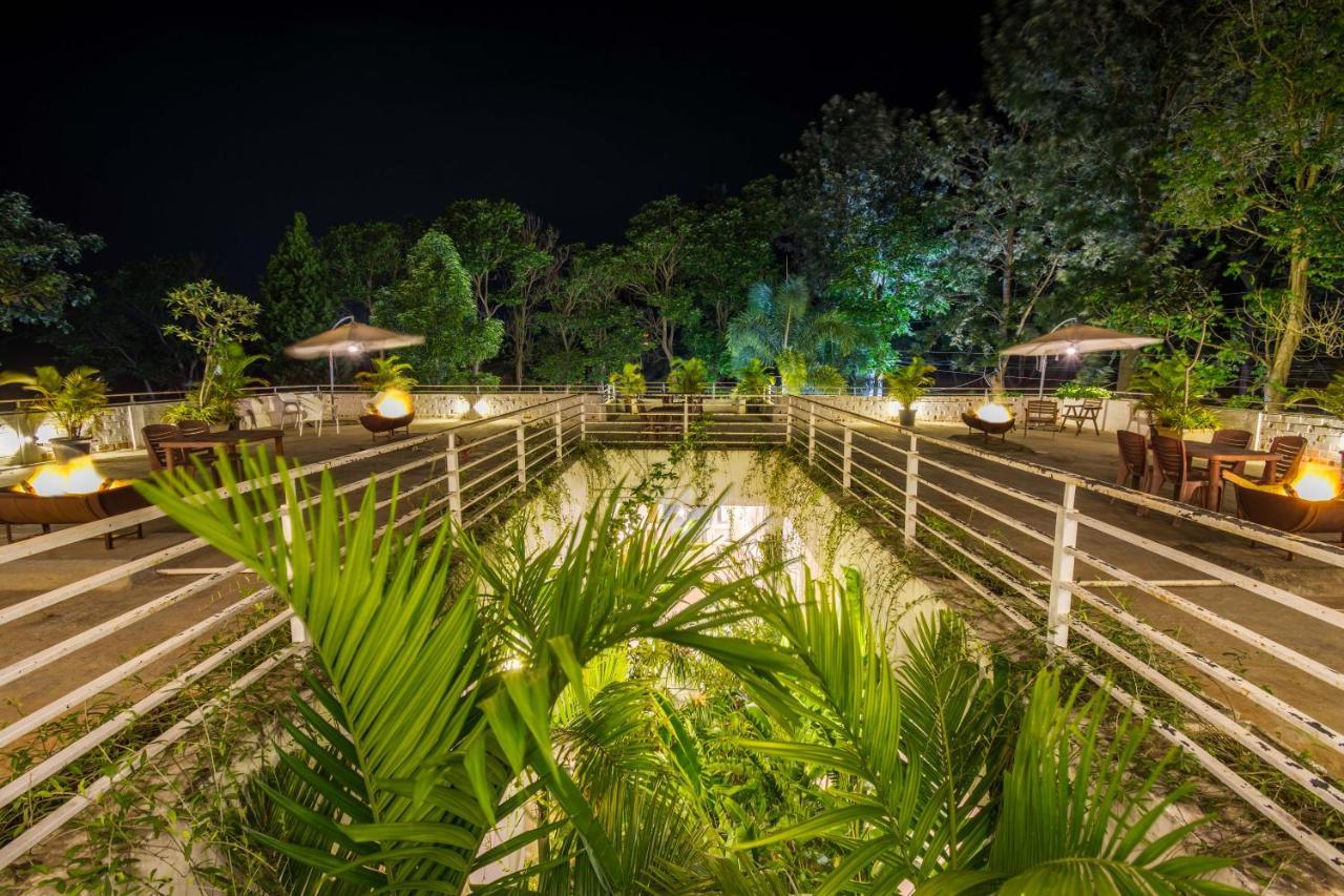 Casa Holiday Resorts Араку Екстериор снимка