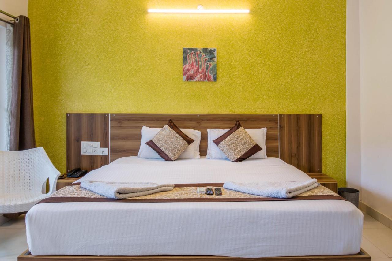 Casa Holiday Resorts Араку Екстериор снимка